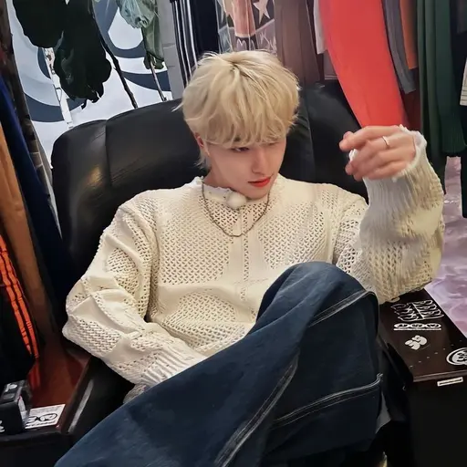 Hoshi_1996의 이찬