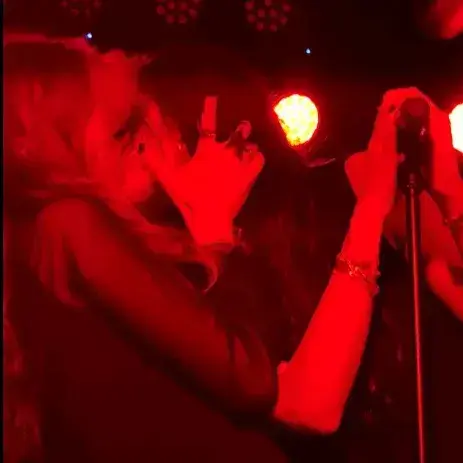 ShySitar8991의 Ari Abdul and Ella Boh