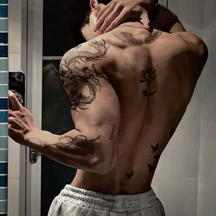 TrueMamba2585의 Adrian - Your mother's friend's son