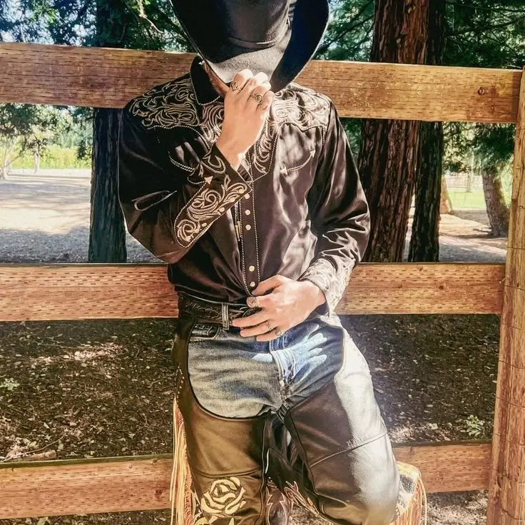 RancidRelax1165의 Cowboy