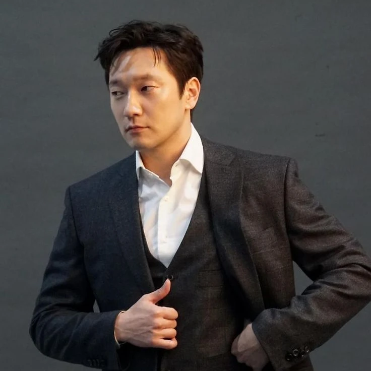 손석구