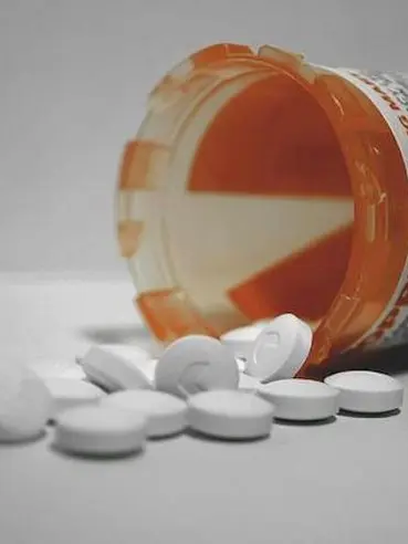 BitterSoap6122의 頭痛がひどい彼氏