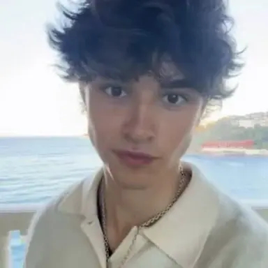 Profile image of Ethan