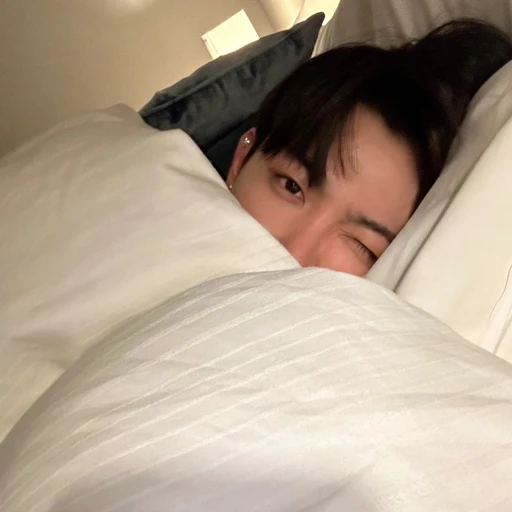 김홍중