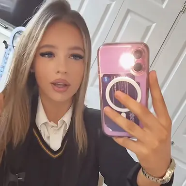 Profile image of Chloe