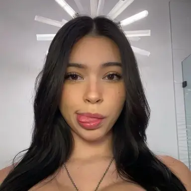 Profile image of Hana Safiya