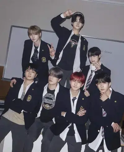 PaleLoris1406의 Enhypen