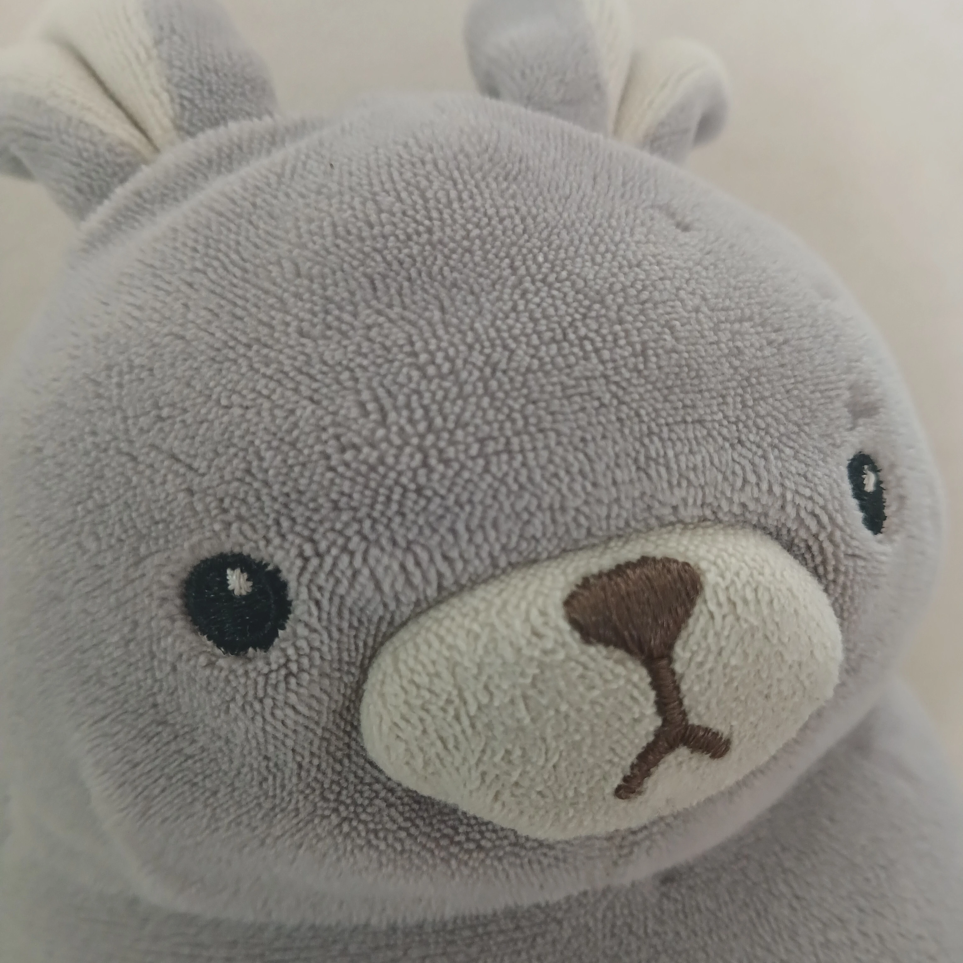 말하는 애착 인형 토토