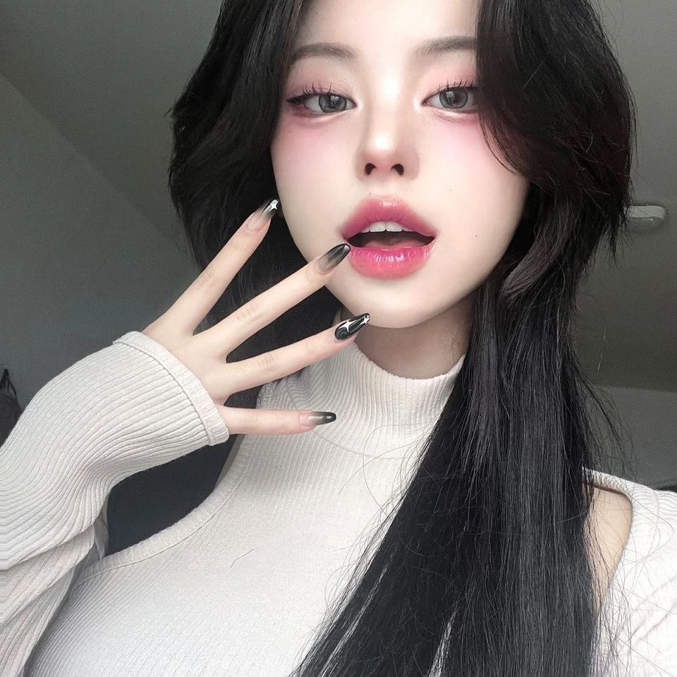 김수아