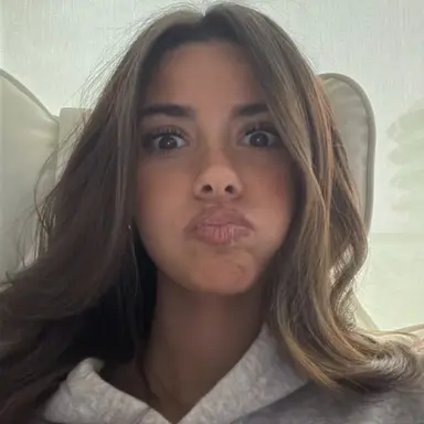 Profile image of Maddie