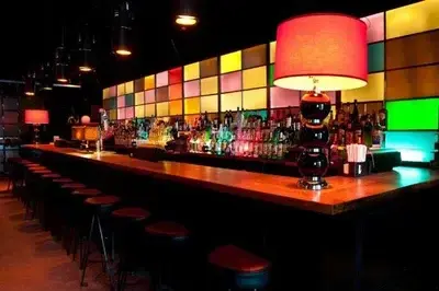 MeanCoach8917의 gay bar