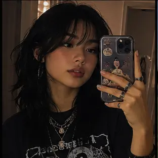 Profile image of Ava