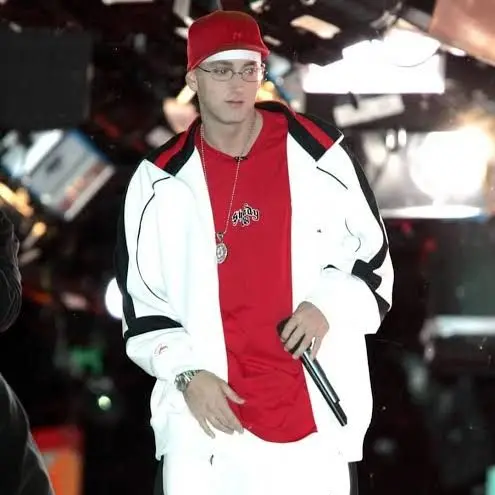 BraveSpray9478의 Backstage With Eminem