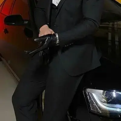 EggyTired9832의 Rhys