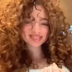 Profile image of Thalia Petrakis