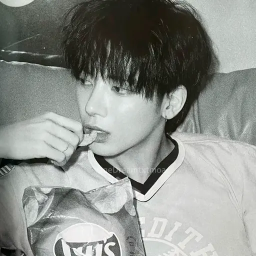zzimxnxw의 강태현