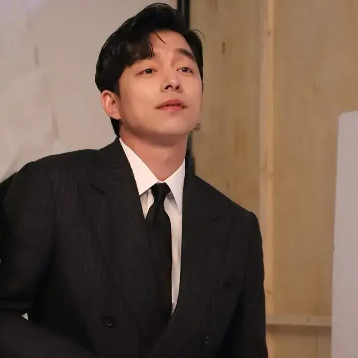 SpikyModel7182의 Kwon Jihan