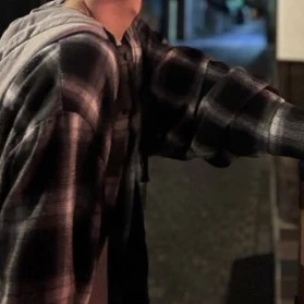 真人