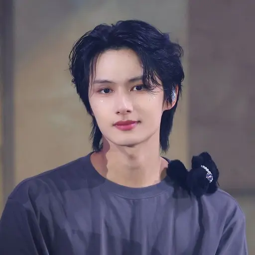 skbsksbsksn의 문준휘