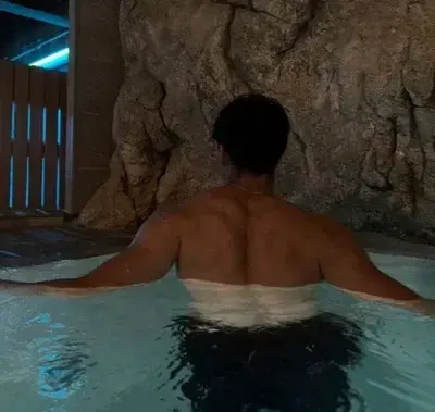 PoshGlass9994의 Enzo Romano