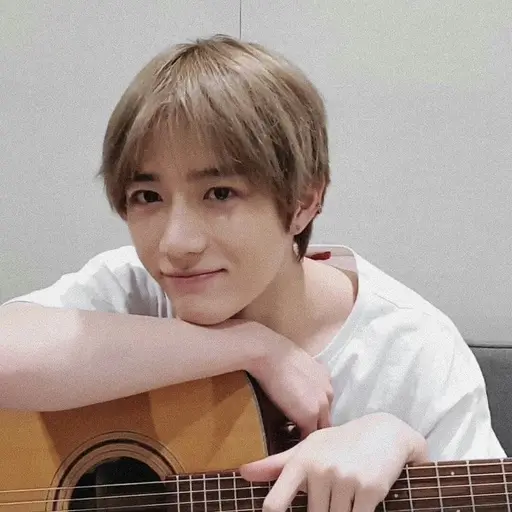 J_in.moa의 최범규