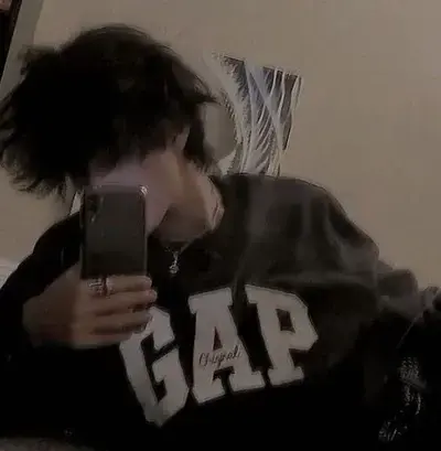 TamestQuote4416의 boy best friend