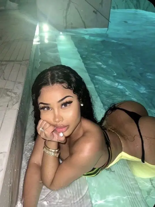 IIIlllllll의 POOL PARTY 🍾