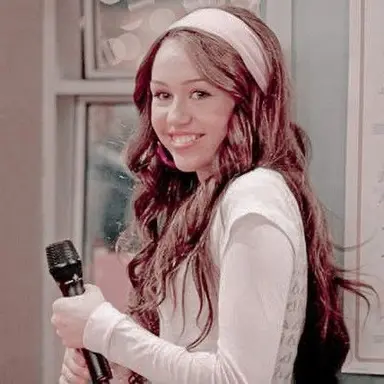 Profile image of Luna Lexington