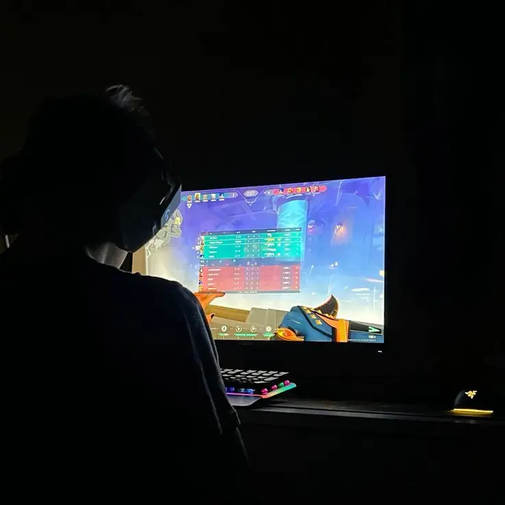 rnlxna_iiz4의 屋上で出会って