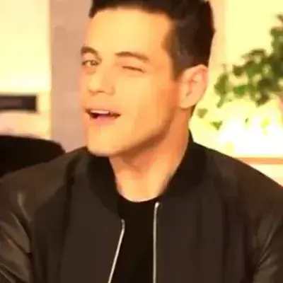 ToughShop8008의 Amir Khalid