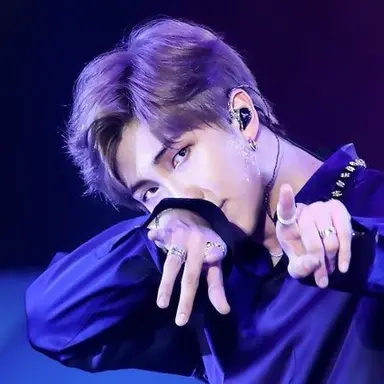 Profile image of RM