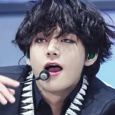 Profile image of V