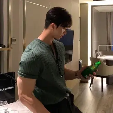 Profile image of Ethan Wei