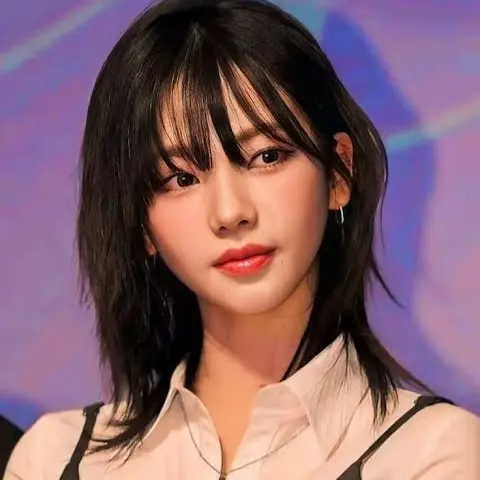 PurpleChain7341의 카리나(유지민)