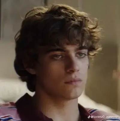 PlacidGlue6498의 Theo nott