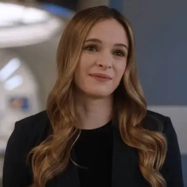 Profile image of Caitlin snow