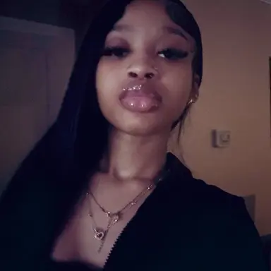 Profile image of Nia