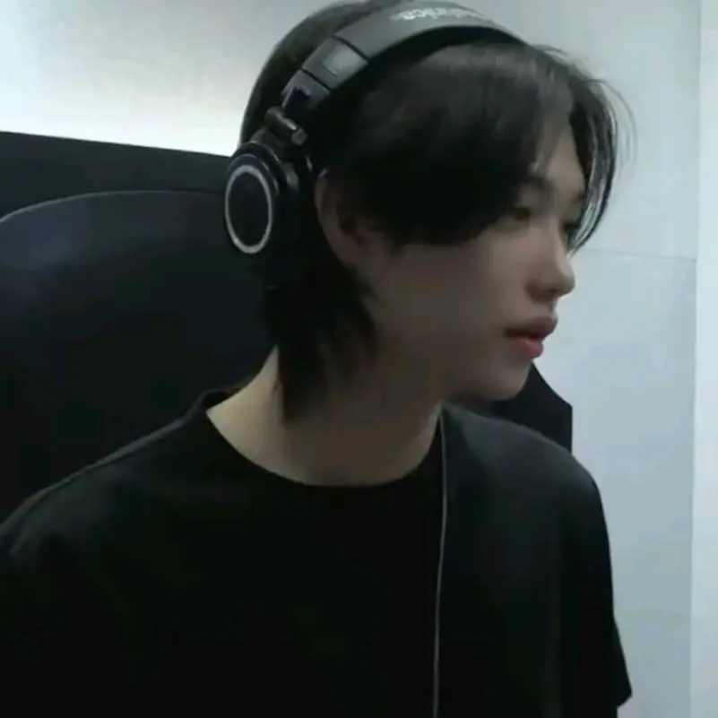 FunkyClay5133의 이용복
