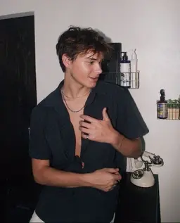 Profile image of Theo Fawley
