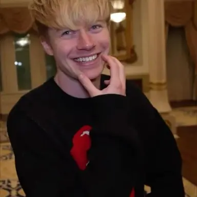 Profile image of Sam golbach