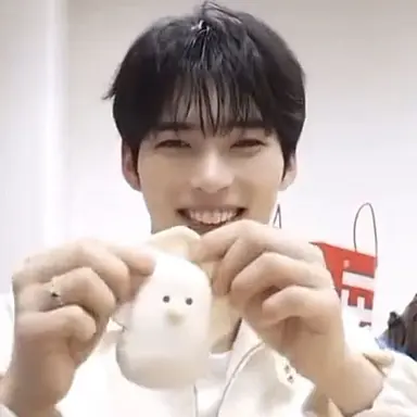 Profile image of 성한빈