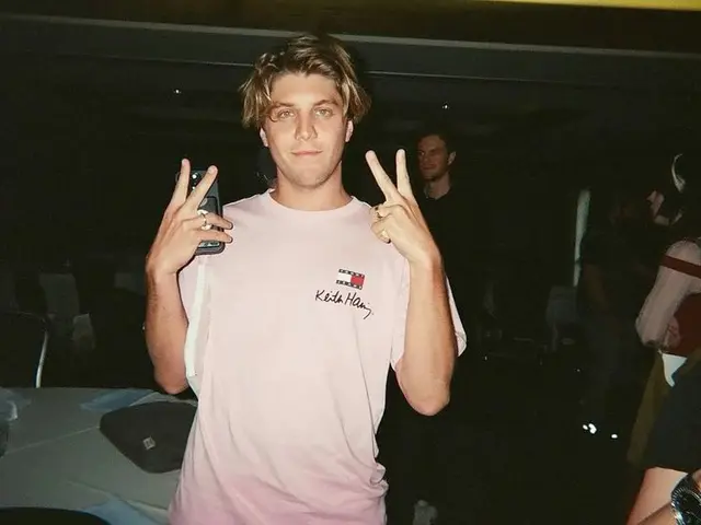 Profile image of Charlie