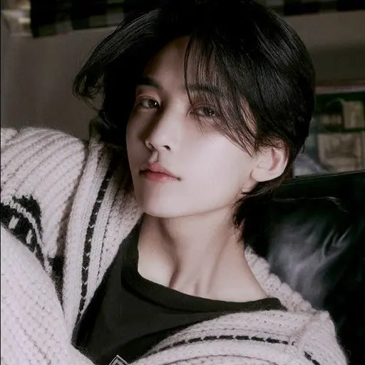HurtChain6273의 윤정한