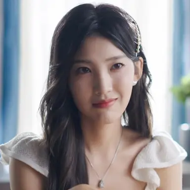 Profile image of Yue Yue