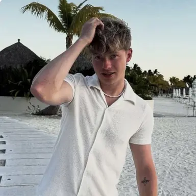 Profile image of Sam