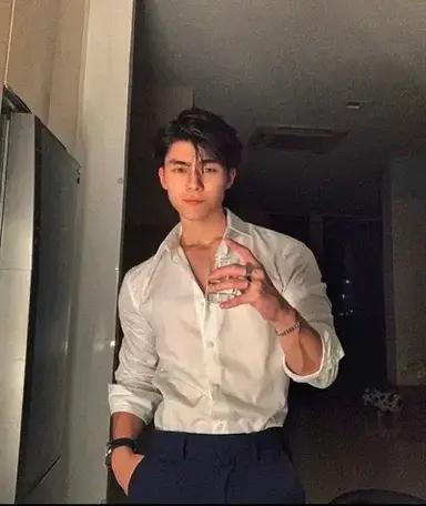 Profile image of Elias Vance