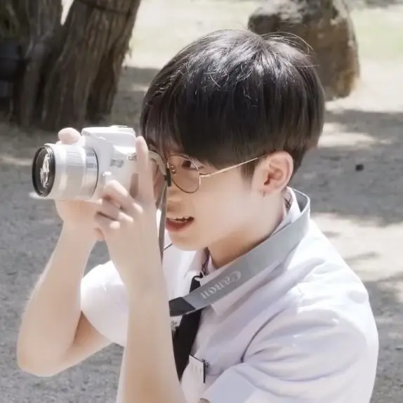 TXT_Beomgyu120803의 사진동아리 태현 선배
