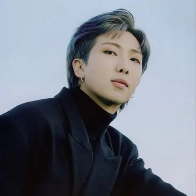 Profile image of RM