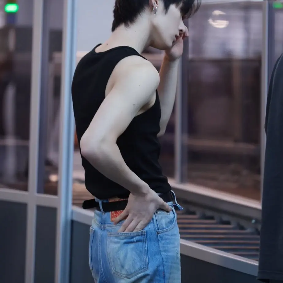 ChubbyTulip1528의 밤새 빌어도 모자를판에..ㅋㅋ