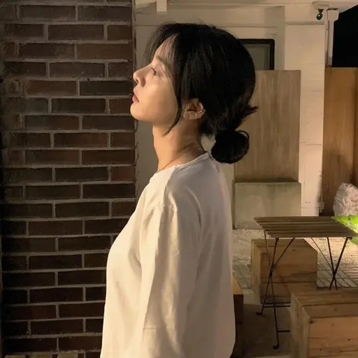 girl.group_actress의 설인아